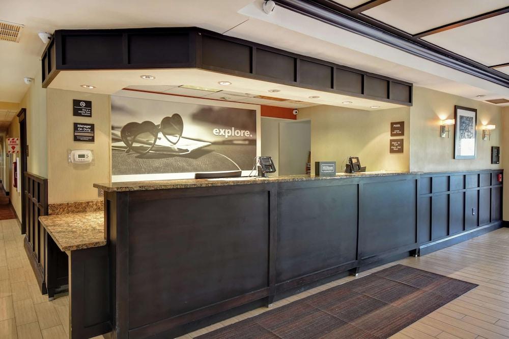 Comfort Inn & Suites Mt. Holly - Westampton photo 2