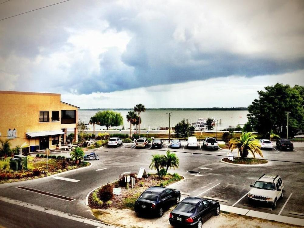 The Citrus on the Lake photo 30