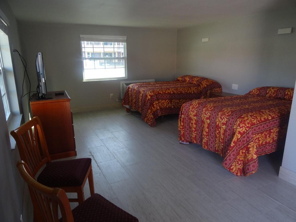 Heritage Inn photo 7