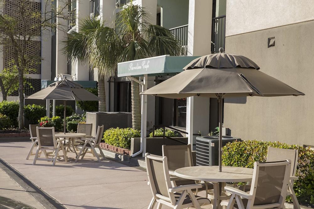 Grande Shores Ocean Resort photo 67