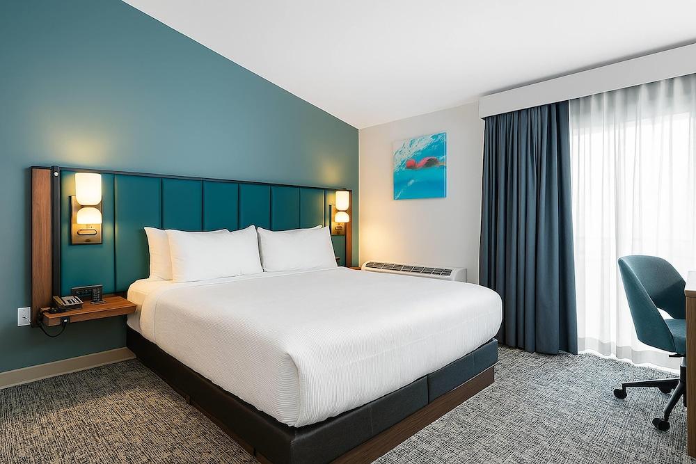 Wingate by Wyndham Geneva at SPIRE Academy photo 7