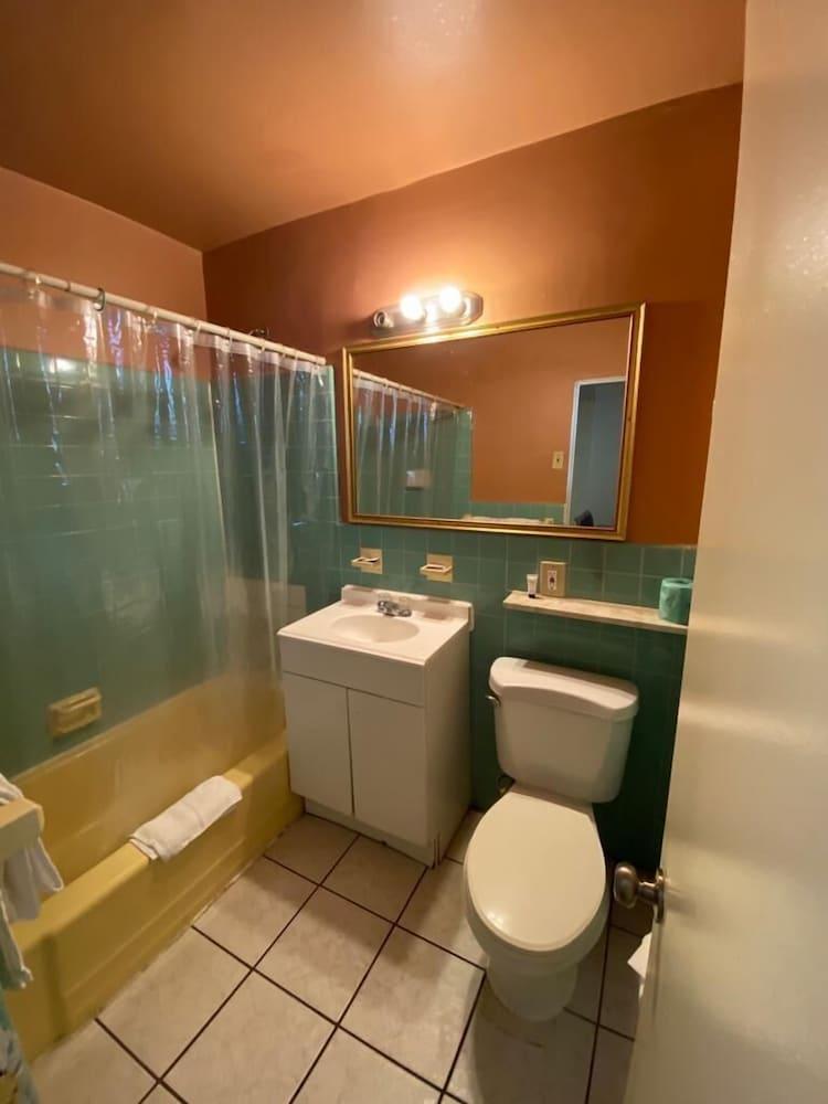 AC Suites NJ photo 15