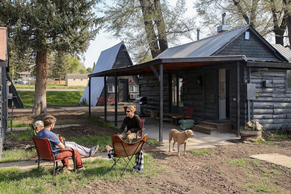 Trailhead Cabins & Lodging photo 16