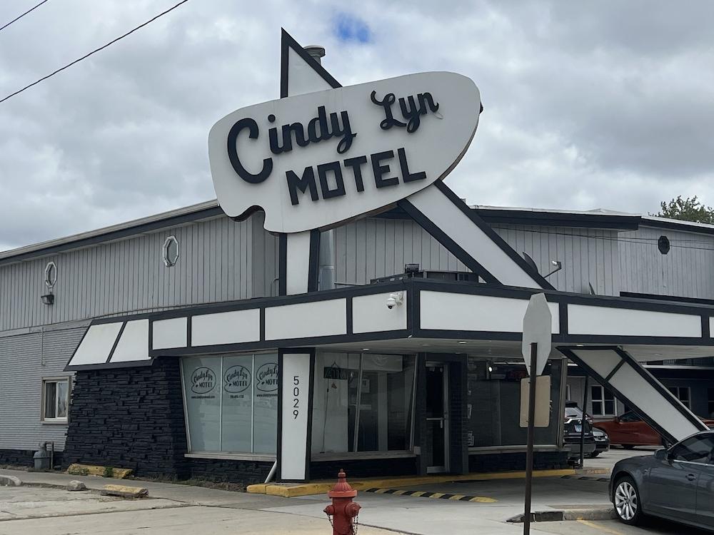 Cindy Lyn Motel photo 1