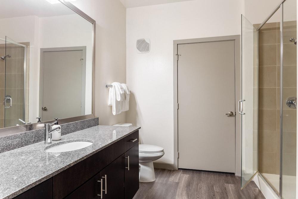 Kasa Love Field-Medical District Dallas photo 59