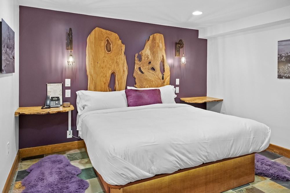 The Horton Hotel and Rooftop Lounge photo 13