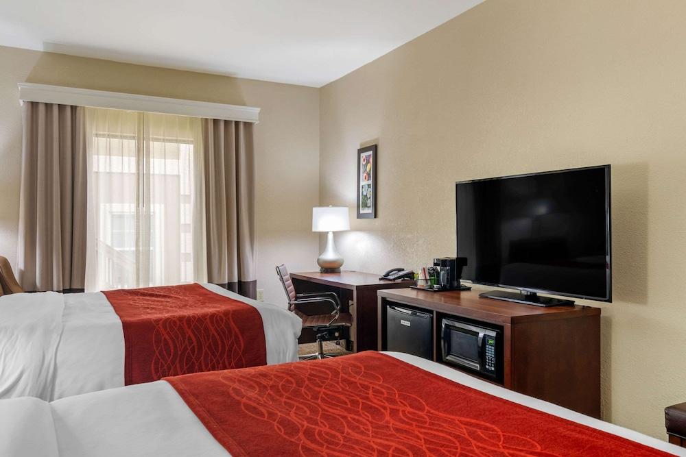 Comfort Inn & Suites Griffin North photo 10
