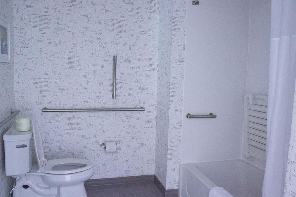 Hampton Inn & Suites Cranberry Pittsburgh photo 66