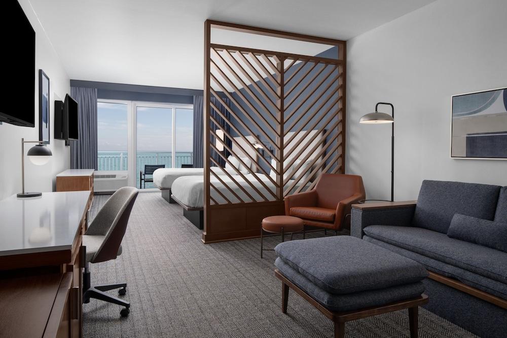 Courtyard by Marriott Myrtle Beach Oceanfront photo 10