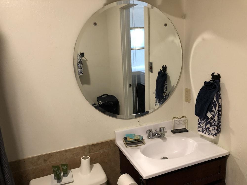Fort Davis Drug Store Hotel photo 32