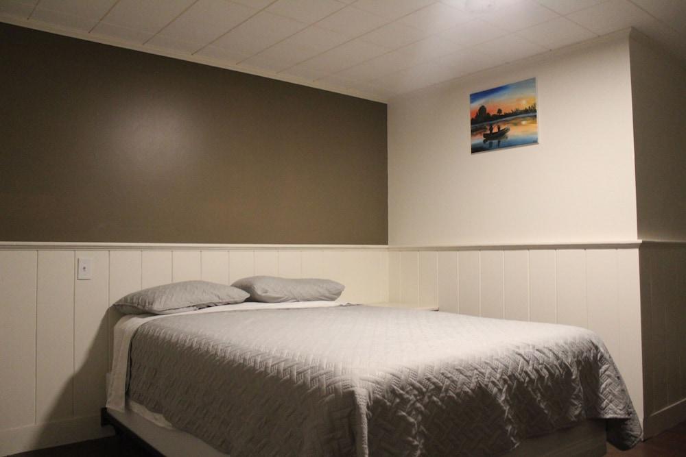 Herring Run Motel and Cabins photo 6
