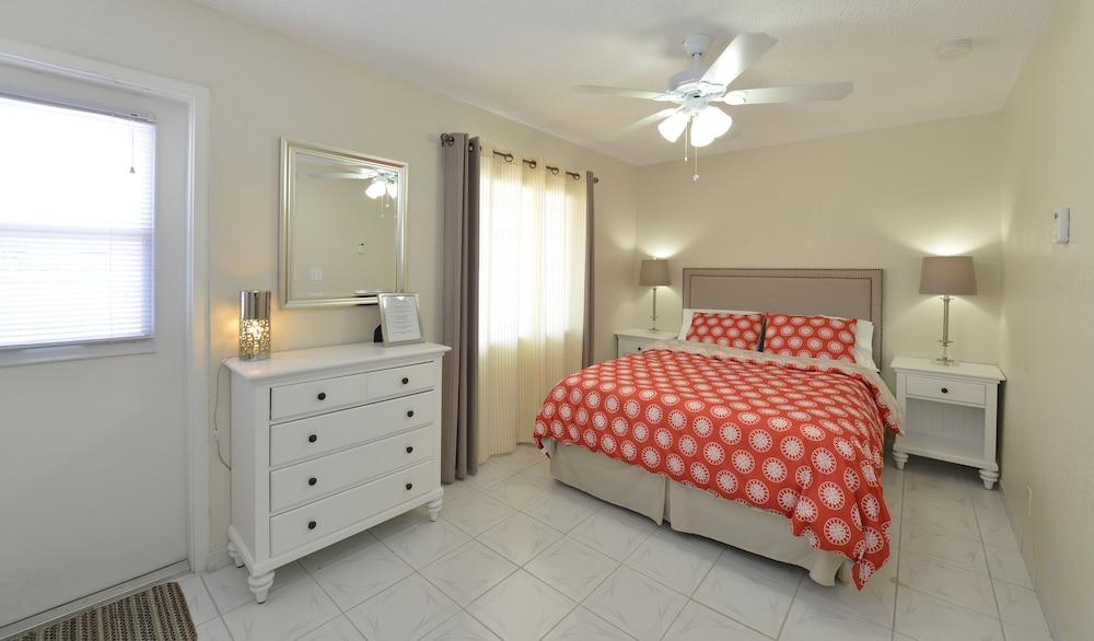 Hollywood by the Sea Hotel photo 12