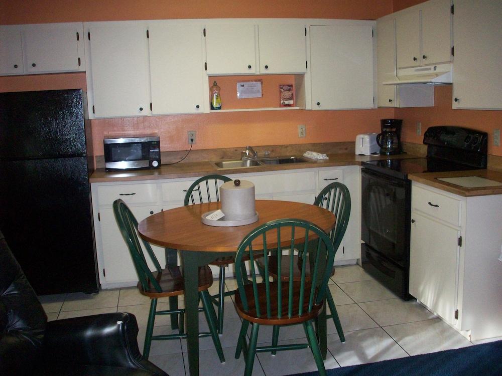 All Suite Motel photo 14