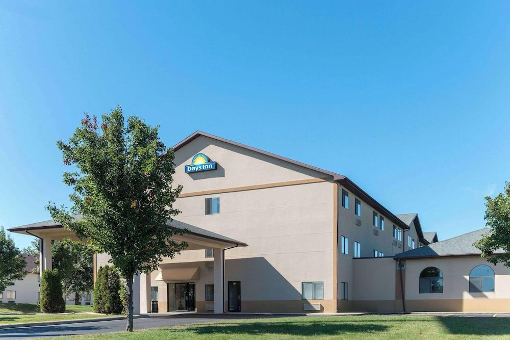 Days Inn by Wyndham Mount Vernon photo 26