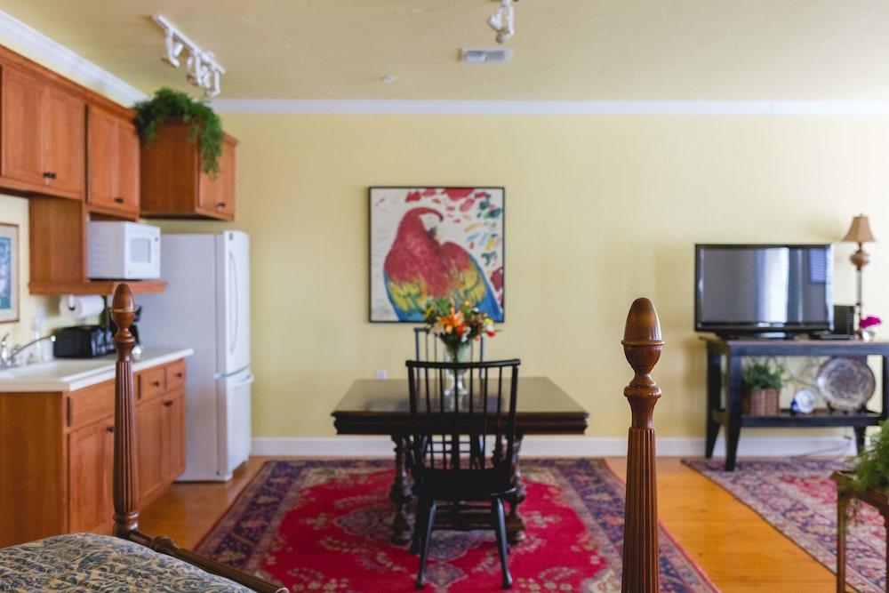 High Cotton Inn photo 12
