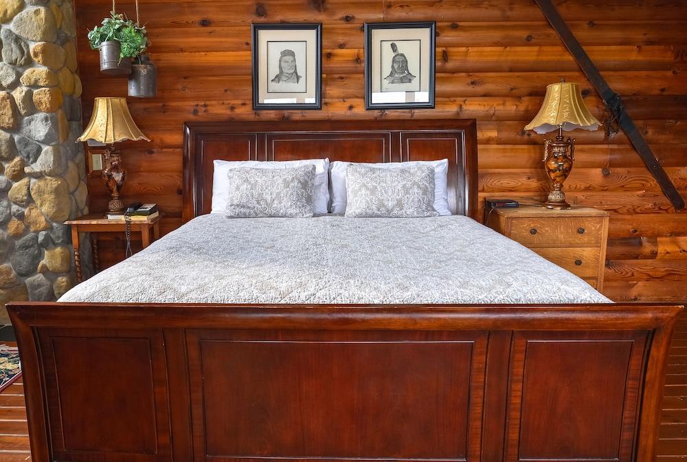 Sumas Mountain Lodge photo 7