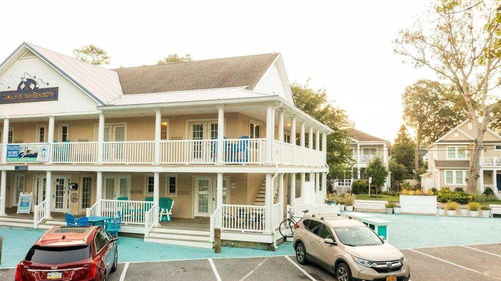 Canalside Inn photo 98