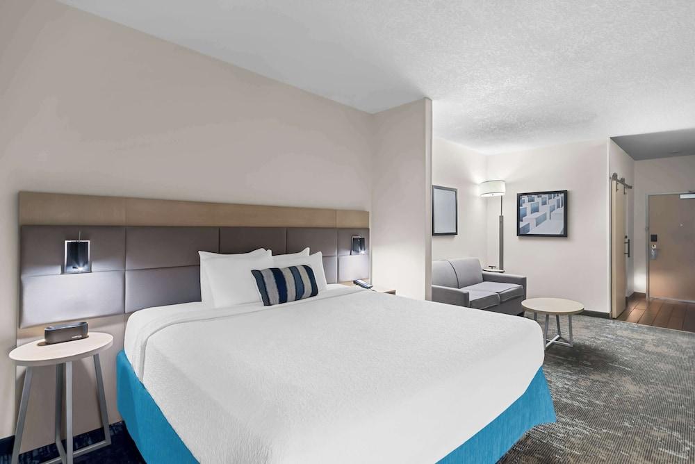 Best Western Plus Ogallala Inn photo 23