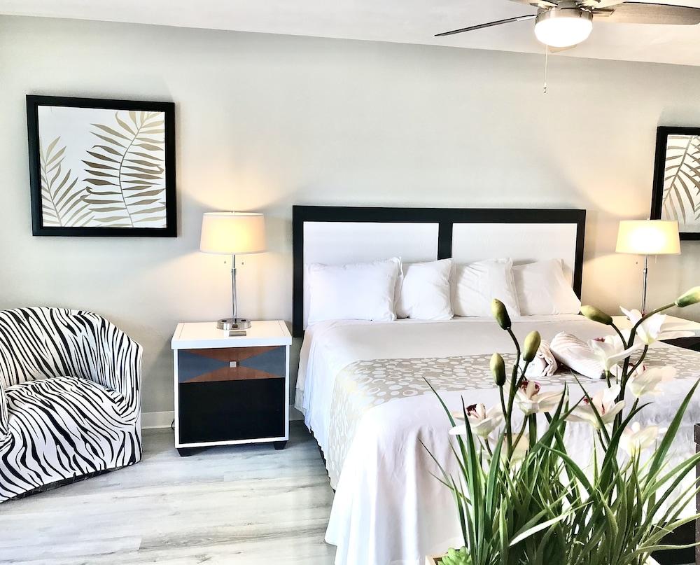 Organic Beach Retreat photo 33