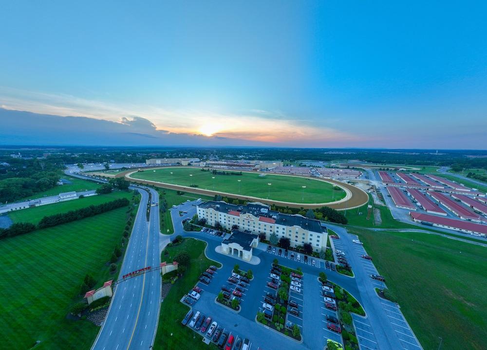 The Inn at Charles Town - Hollywood Casino photo 19