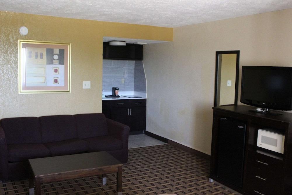 Quality Inn Conway - Greenbrier photo 9