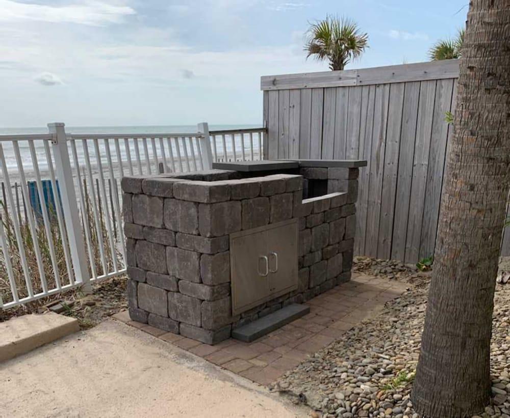 Sandy Beach Oceanfront Resort photo 74