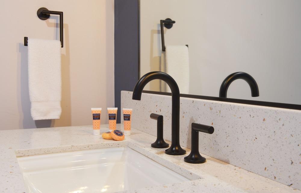 Hotel Becket, BW Signature Collection photo 35