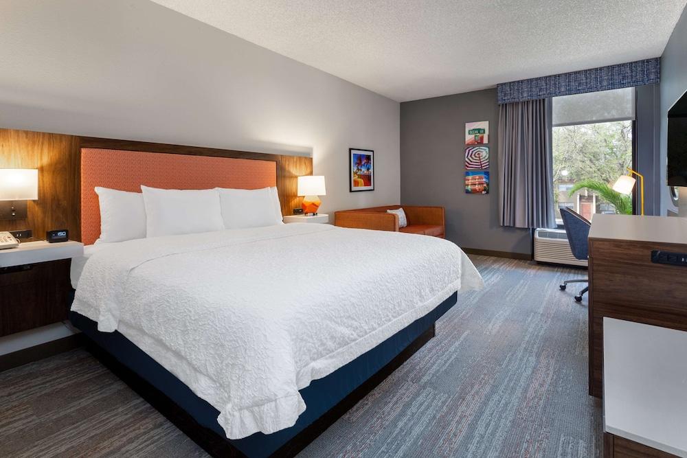 Hampton Inn Ft. Lauderdale-Commercial Blvd. photo 6