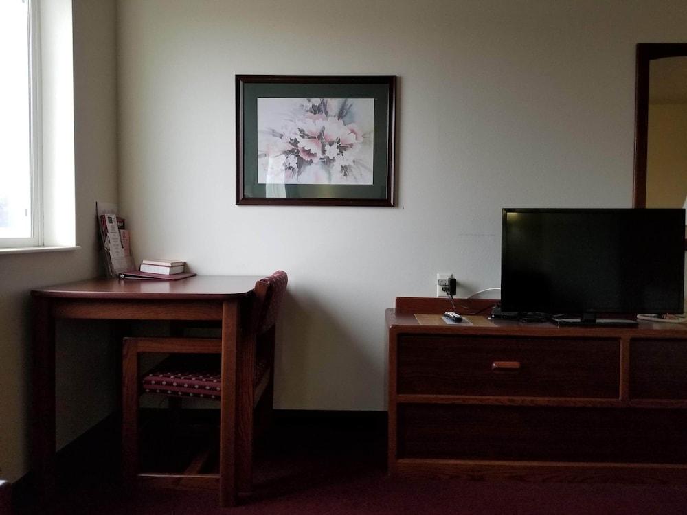 Bilmar Inn & Suites by Hotel O Hwy 77 photo 14