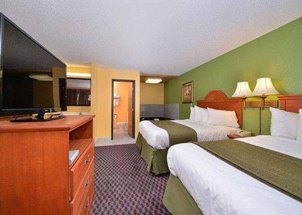 Quality Inn & Suites Grinnell near University photo 5