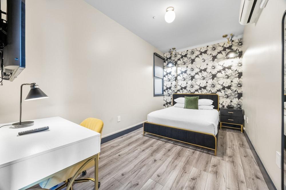 Hotel EPIK photo 39