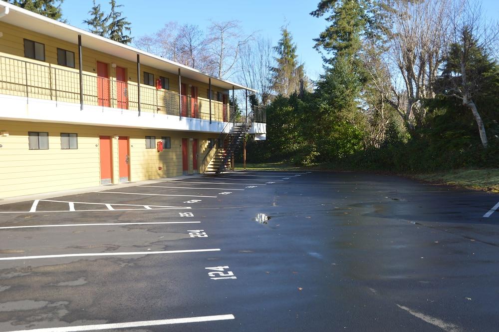 Astoria Crest Motel photo 96