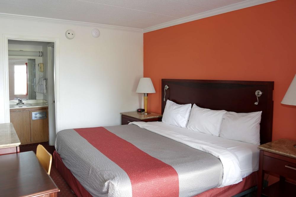 Motel 6 - Dayton, OH photo 10