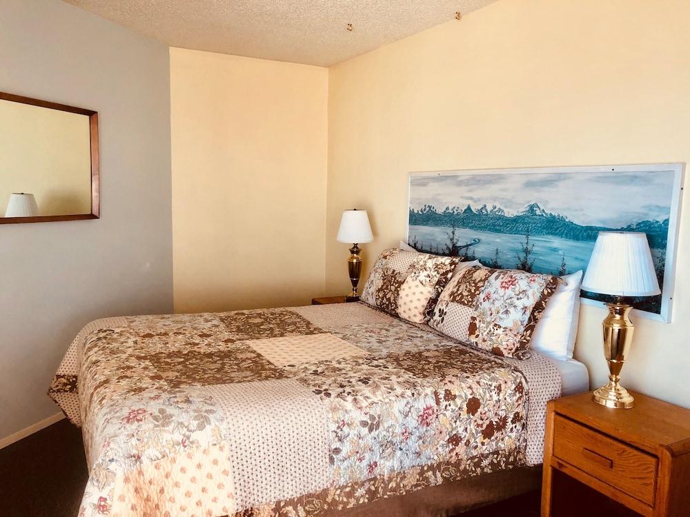 Driftwood Inn and Seaside Lodges photo 8
