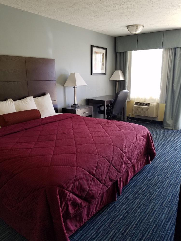 Budget Host Inn photo 2