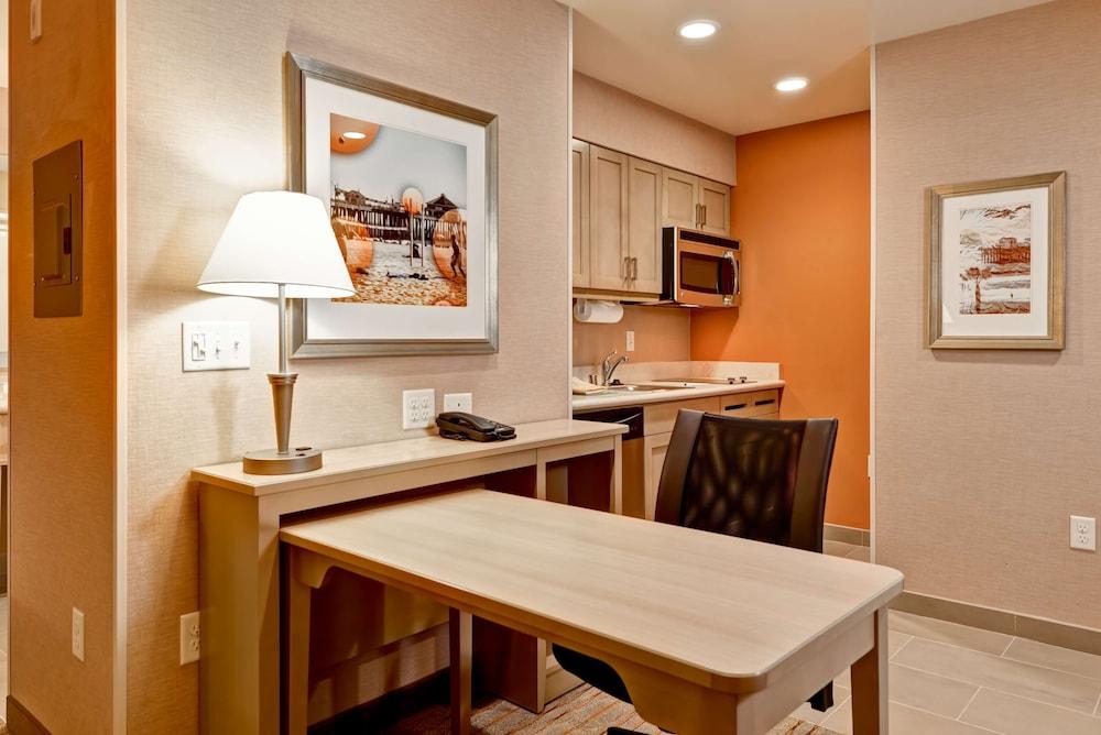 Homewood Suites by Hilton Anaheim Resort – Convention Center photo 20