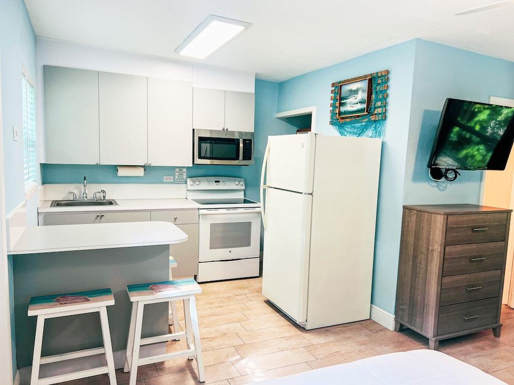 Sunset Cove Beach Resort photo 85