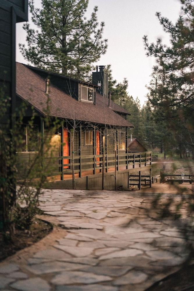 Noon Lodge at Mallard Bay photo 58