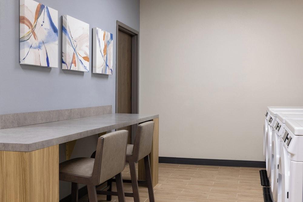 Candlewood Suites Mesa Phoenix East by IHG photo 16