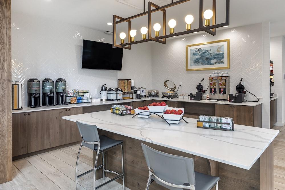 Staybridge Suites Dallas Grand Prairie by IHG photo 68