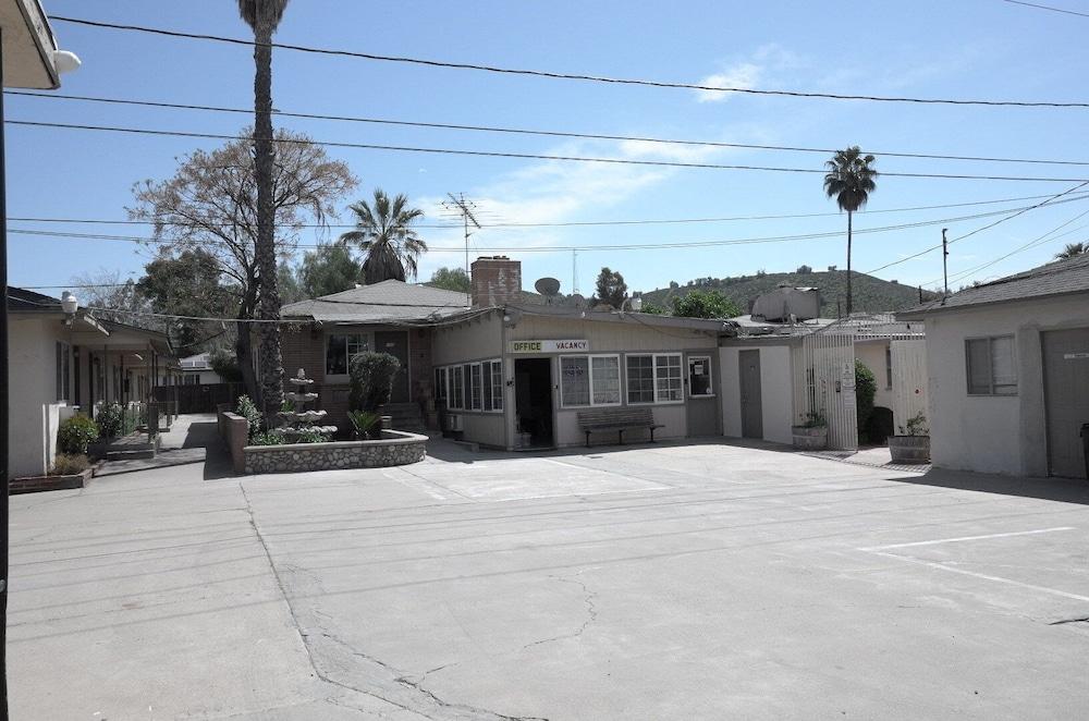 Elsinore Hot Springs & Lodge photo 23