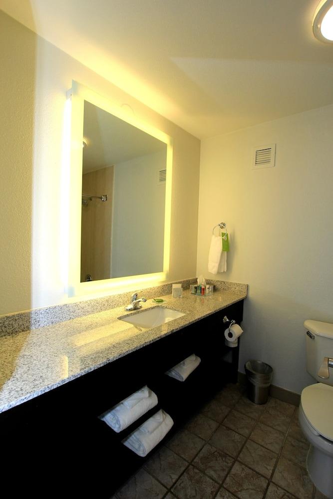 Plaza Hotel Denver photo 14