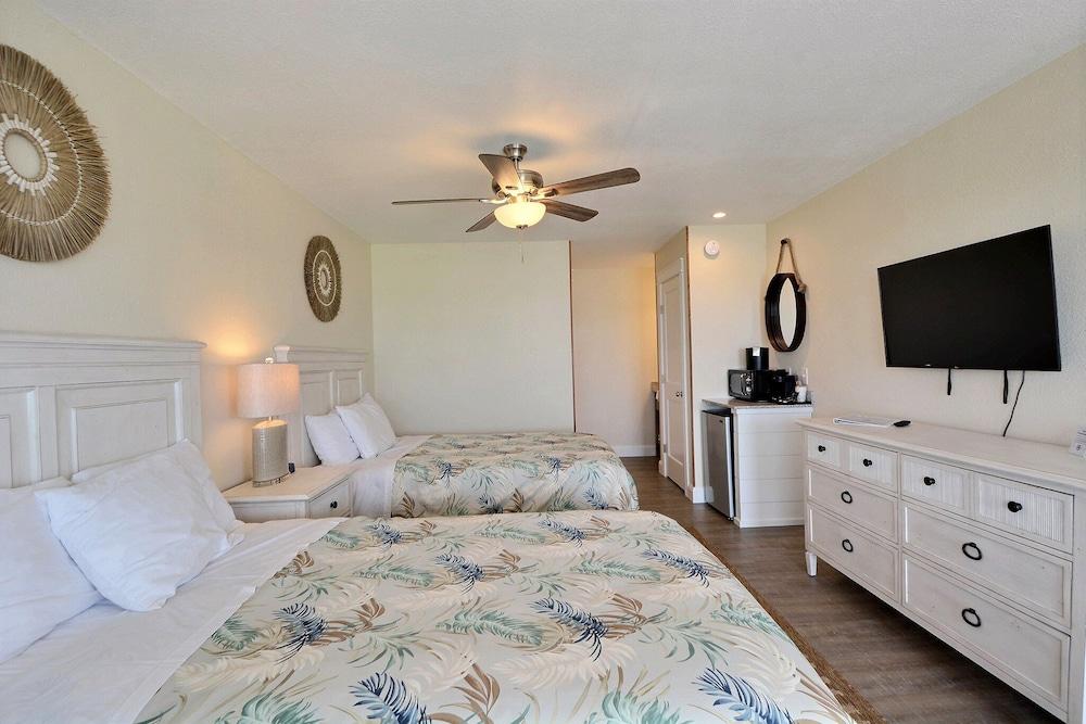 Lighthouse View Oceanfront Lodging photo 53