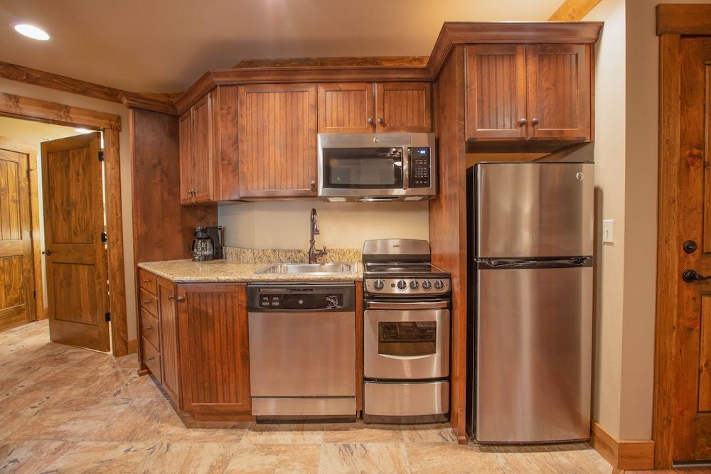 Westgate Branson Woods Resort and Cabins photo 54