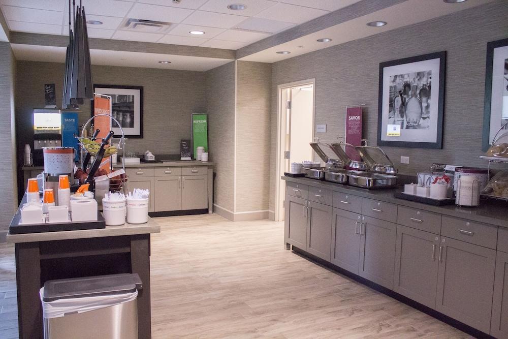 Hampton Inn & Suites Cranberry Pittsburgh photo 80