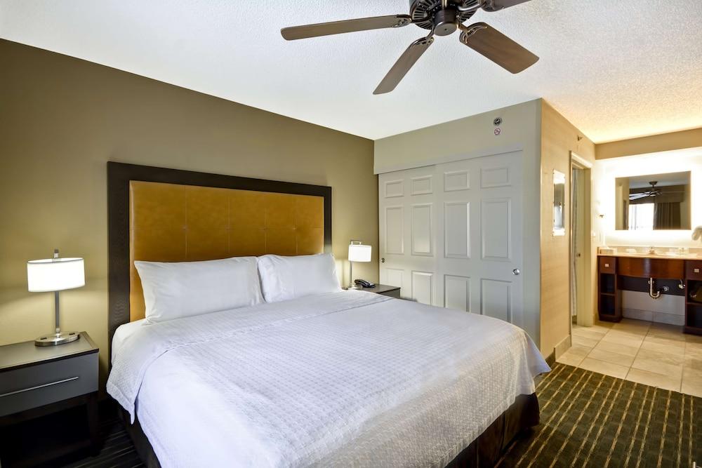 Homewood Suites by Hilton Durham-Chapel Hill / I-40 photo 13