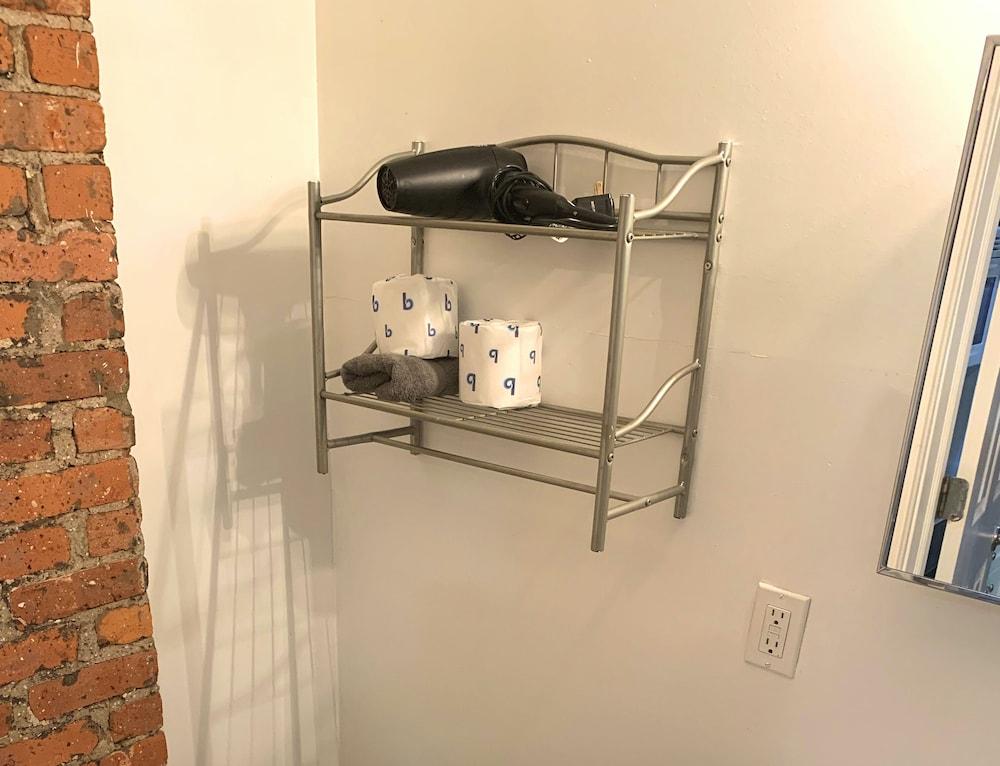 Macy Empire Apartments photo 50