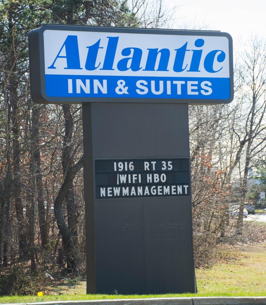 Atlantic Inn & Suites photo 5