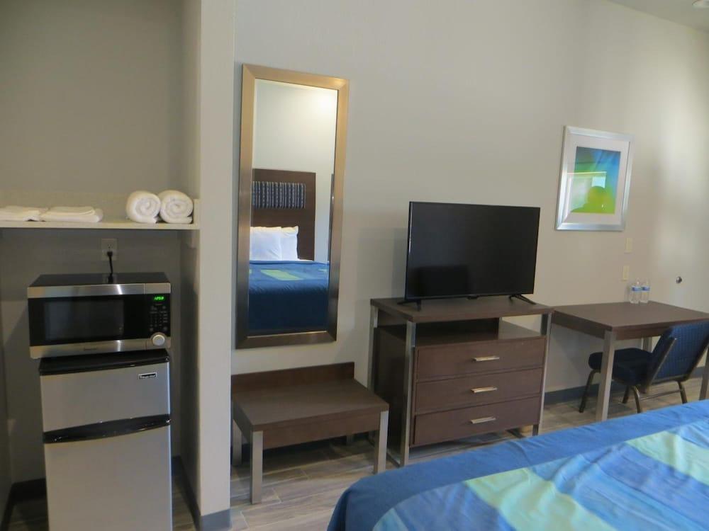 Hotel Blue - Woodlands photo 7