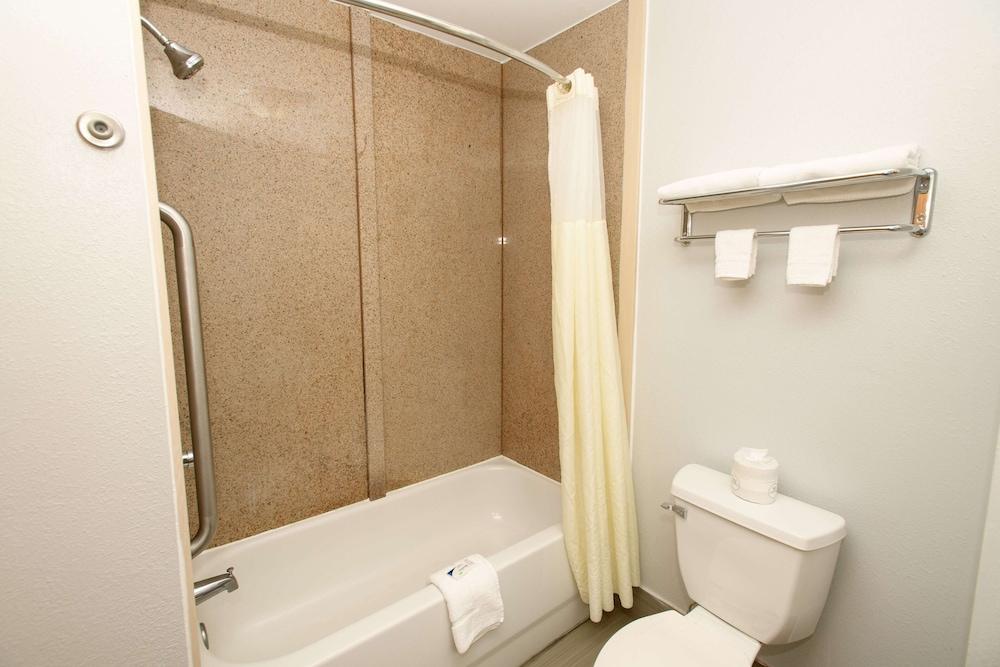 Home Town Inn Ringgold photo 17